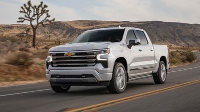 GM Is Scrambling To Make PHEV Full-Size Pickup, Killed Compact EV Truck: Report