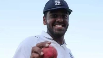 England leg-spinner Rehan Ahmed leaves Test series against India for urgent family matters
