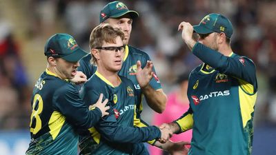 New Zealand crumble as Australia win second T20 to clinch series