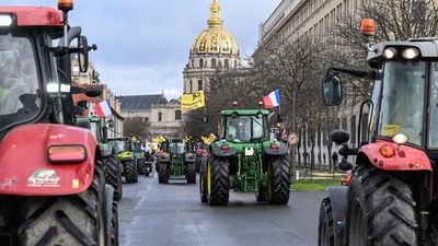 French farmers stage tractor protests in Paris on eve of Agriculture Fair