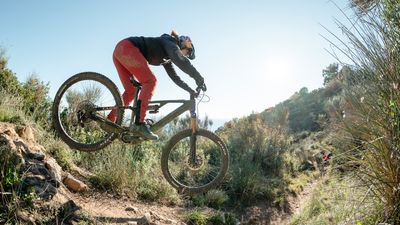 Cube ticks all the boxes with its new lightweight e-MTB – the AMS Hybrid ONE44 is light, Bosch SX powered and wallet-friendly