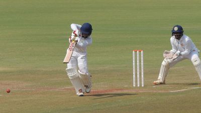 Ranji Trophy | Vidharbha takes the first day’s honours as Karnataka’s attack fails to make inroads