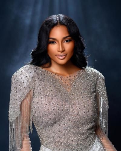 Captivating Elegance: Nashaira Balentien's Stylish Photoshoot