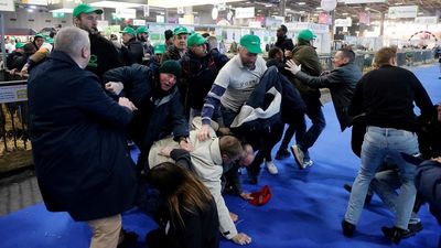 Paris Agriculture Show opens as angry farmers continue quarrel over costs