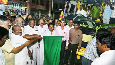Minister S.S. Sivasankar inaugurates Navagraha temple tour bus service from Kumbakonam