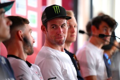 Mark Cavendish abandons UAE Tour due to illness