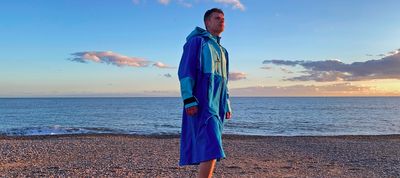 White Water Softshell Robe review: a classy piece of beachwear for all year long