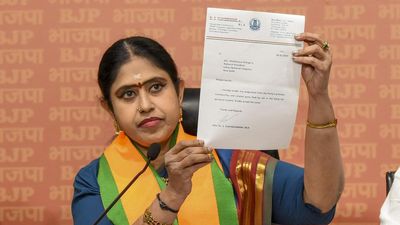 T.N. Speaker Appavu accepts Vijayadharani’s resignation