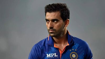 India pacer Deepak Chahar alleges 'new fraud' by food delivery giant; company responds