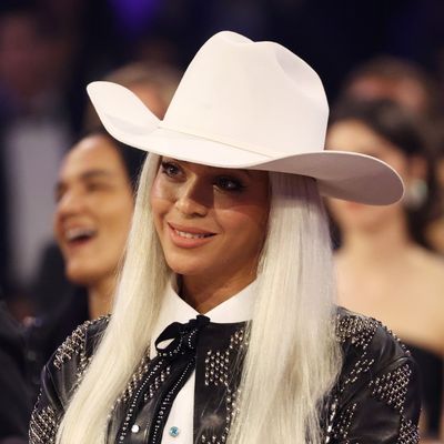 Beyonce just made cowboy decor the new home must-have – how to make the wild west look work