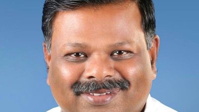 Efforts to bring Rajendran back to CPI(M) hit a roadblock in Munnar