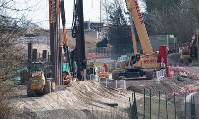 Fund to hand out £4.7bn from axed HS2 northern section to smaller projects