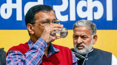 Delhi excise policy case | Kejriwal skips seventh ED summons, AAP says agency should wait for court order