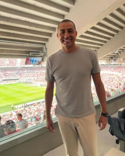 Legends Unite: Trezeguet And Sabatini's Iconic Encounter