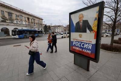 Ukraine's Zelenskiy Urges Fight For Crimea After 10 Years