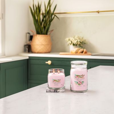 How to choose the perfect scented candle for Mother’s Day