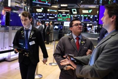 Hedge Funds Signal End Of Tech Rally, Says Goldman Sachs