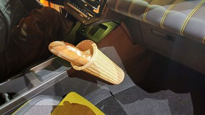 The New Renault 5 Has A Baguette Holder And Other Easter Eggs