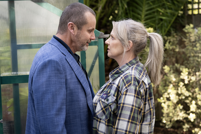 Neighbours spoilers: Are Toadie and Melanie about to KISS?