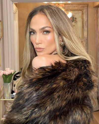 Jennifer Lopez Stuns In Monochromatic Earth Tones Ensemble