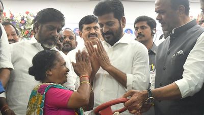 Telangana CM formally launches two more guarantees: LPG cylinder refill at Rs 500 and up to 200 units free electricity