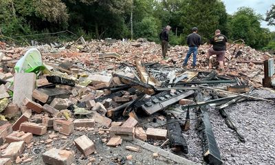 Owners who demolished Crooked House pub after fire ordered to rebuild it