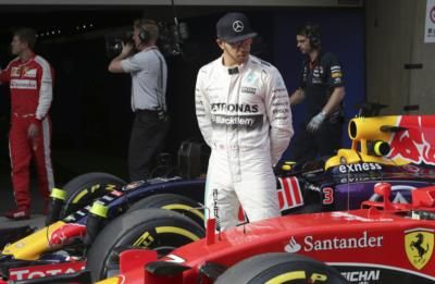 Lewis Hamilton's Secret Move To Ferrari Shocks F1 World