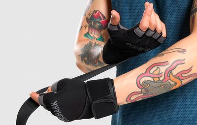 Best weight lifting gloves to protect your hands in the gym