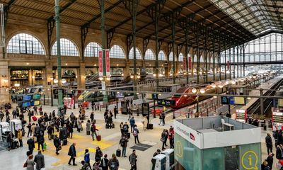 Bag stolen from train in Paris did not contain Olympics security plans, says city hall