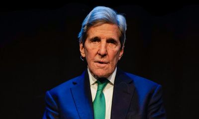 Demagogues imperilling global fight against climate breakdown, says Kerry