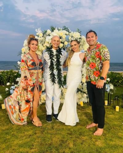 Johnny Damon And Wife Radiate Elegance At Wedding Photoshoot