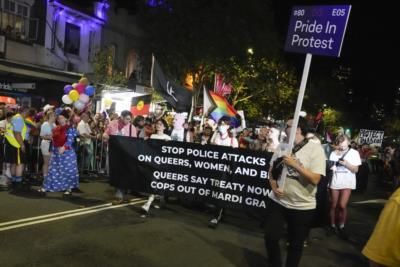 Sydney Mardi Gras Allows Police To March
