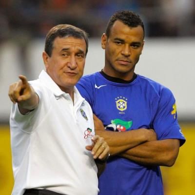 Football Icons Unite: Cafu And Carlos Alberto Parreira Together