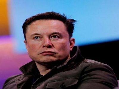 Elon Musk slams Microsoft about windows 11's account registeration