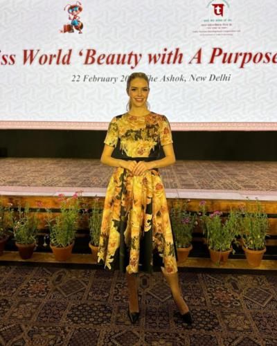 Ivanna Mcmahon Shines In Floral Dress At Event