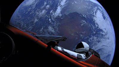 Tech News Now: Elon Musk teases Tesla Roadster, Apple kills Project Titan, and more