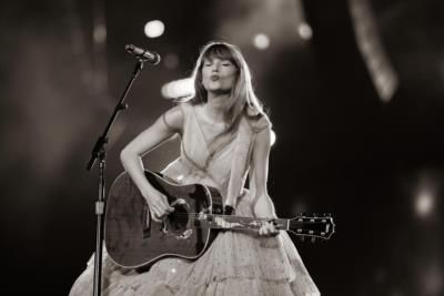 Capturing The Enchantment: Taylor Swift's Mesmerizing Concert Photoshoot