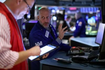 Wall Street Retreats Ahead Of Inflation Data Release