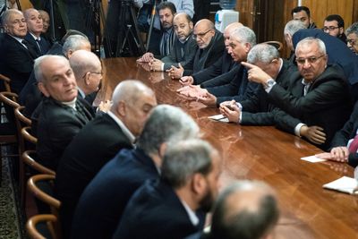 Palestinian unity on agenda as Hamas, Fatah leaders meet in Moscow