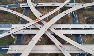 US spends billions on roads rather than public transport in ‘climate time bomb’