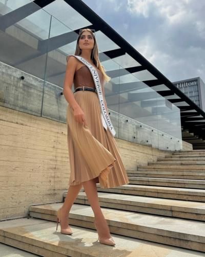 Camila Avella Stuns In Elegant Miss Colombia Attire With Glamour