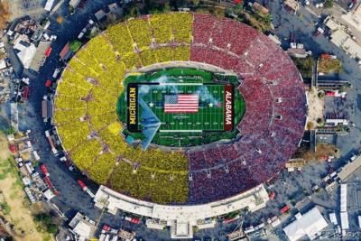 Scott Porter And Kids Enjoy Pokémon GO Tour At Rose Bowl