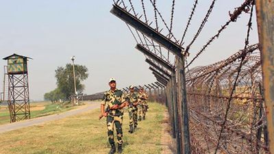 Attacks on BSF personnel by criminals may be raised during Bangladesh talks