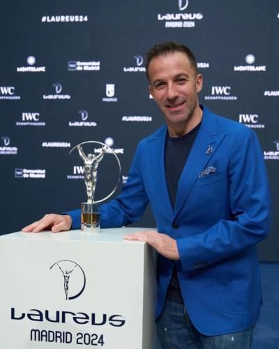 Alessandro Del Piero Shines In Stylish Blue Coat At Laureus