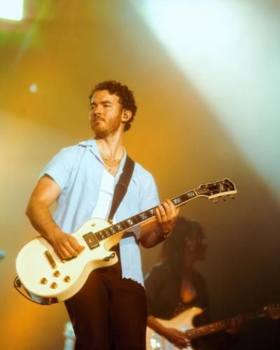 Kevin Jonas Delivers Electrifying Performance To Enthusiastic Concert Audience