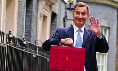 The Guardian view on budget tax cuts: stealing from the public