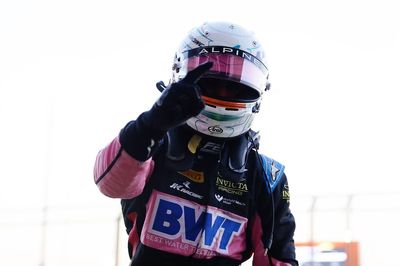 Maini disqualified from F2 Bahrain qualifying, loses pole