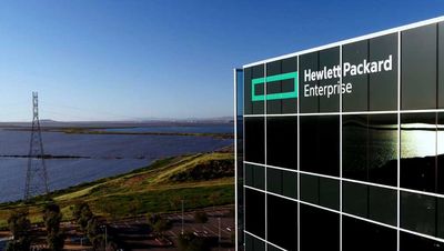 HPE Earnings Fall But Top Estimates. Guidance Below Expectations.