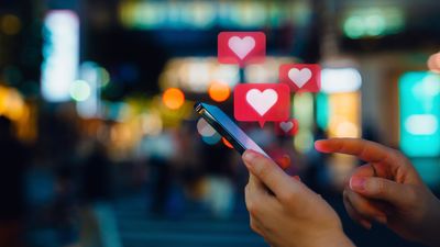 Tinder, Hinge lawsuit raises question: Can dating apps be considered addictive?
