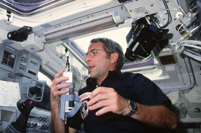 Richard Truly, space shuttle astronaut and NASA administrator, dies at 86